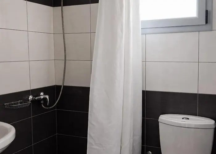 בית הארחה Sunflower הימארה