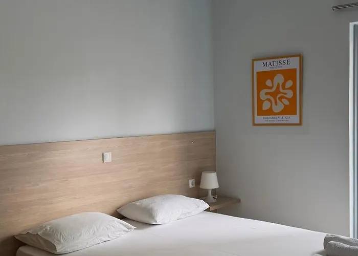 בית הארחה Sunflower