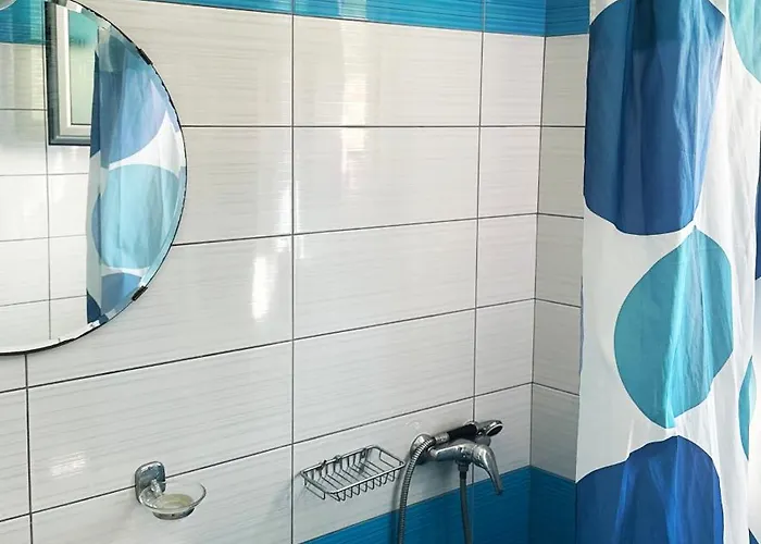 בית הארחה Sunflower הימארה